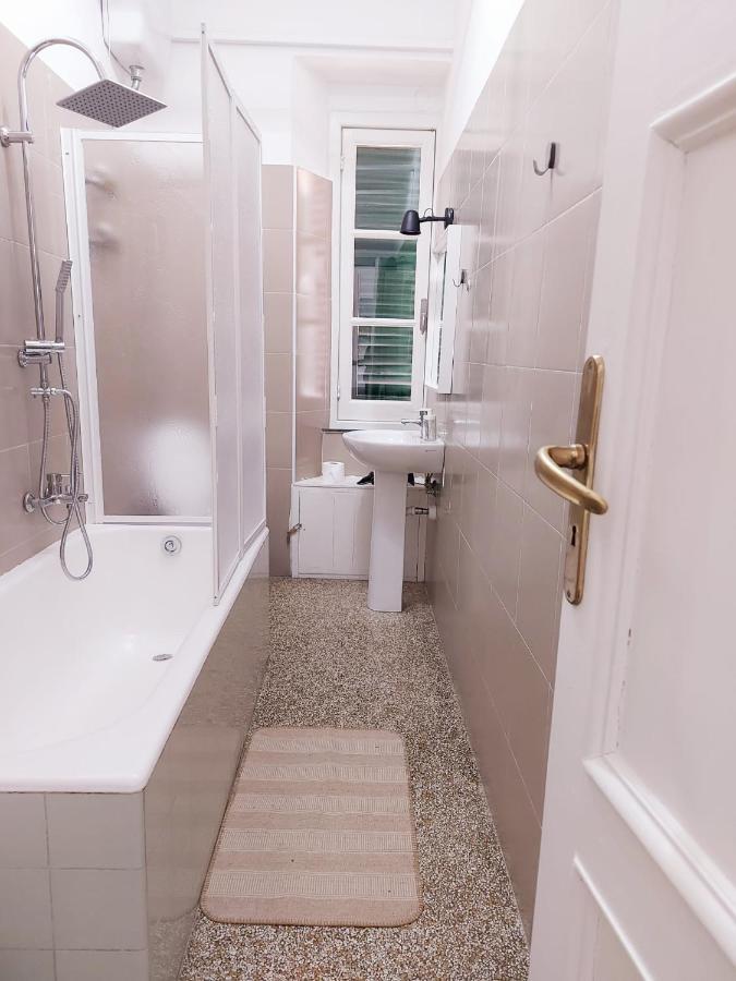 Genova Rooms Brignole D Екстер'єр фото